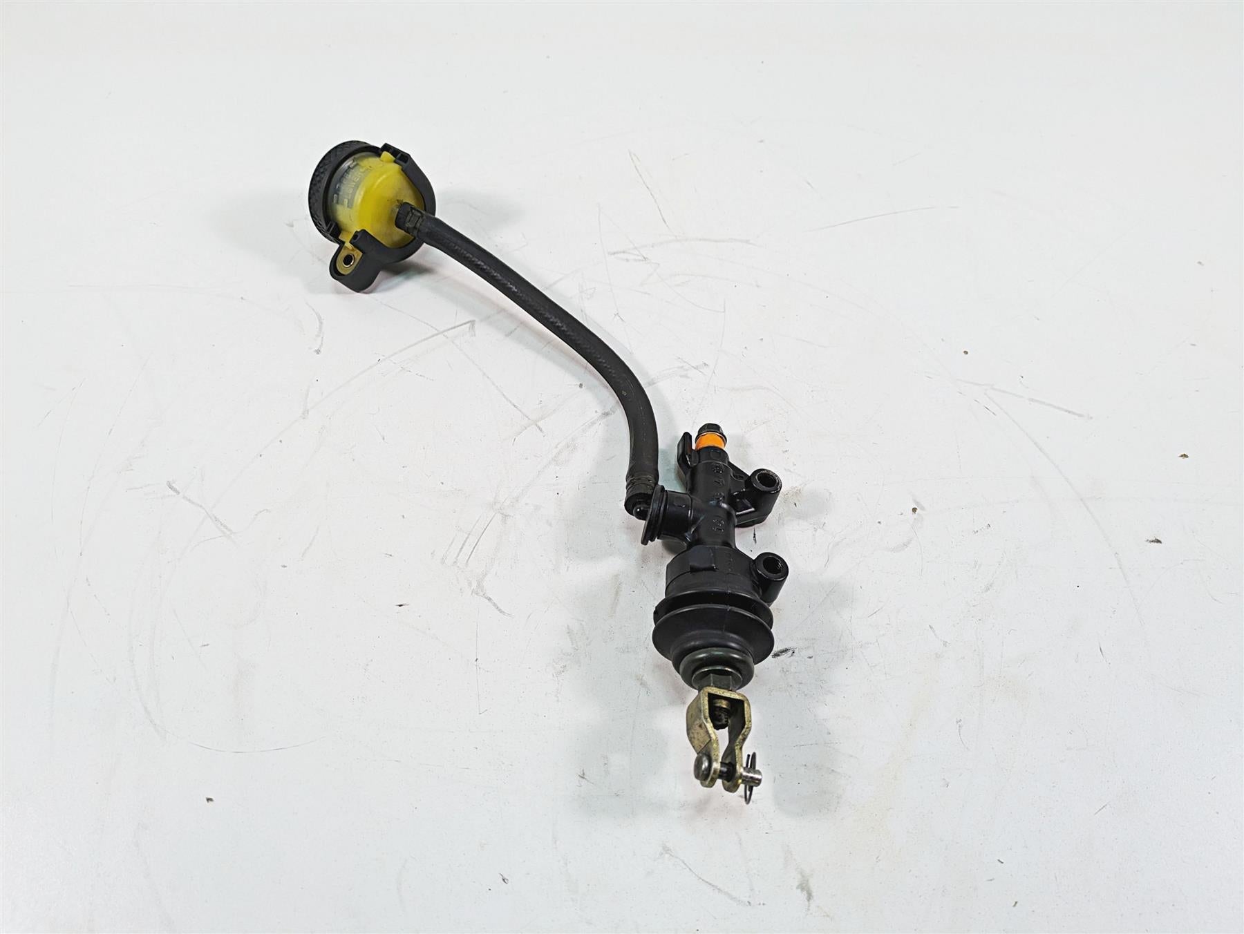2006 Harley Sportster XL1200 Rear Brake Master Cylinder - Read 42521-04 {{ shop.shopifyCountryName }} - Mototech271
