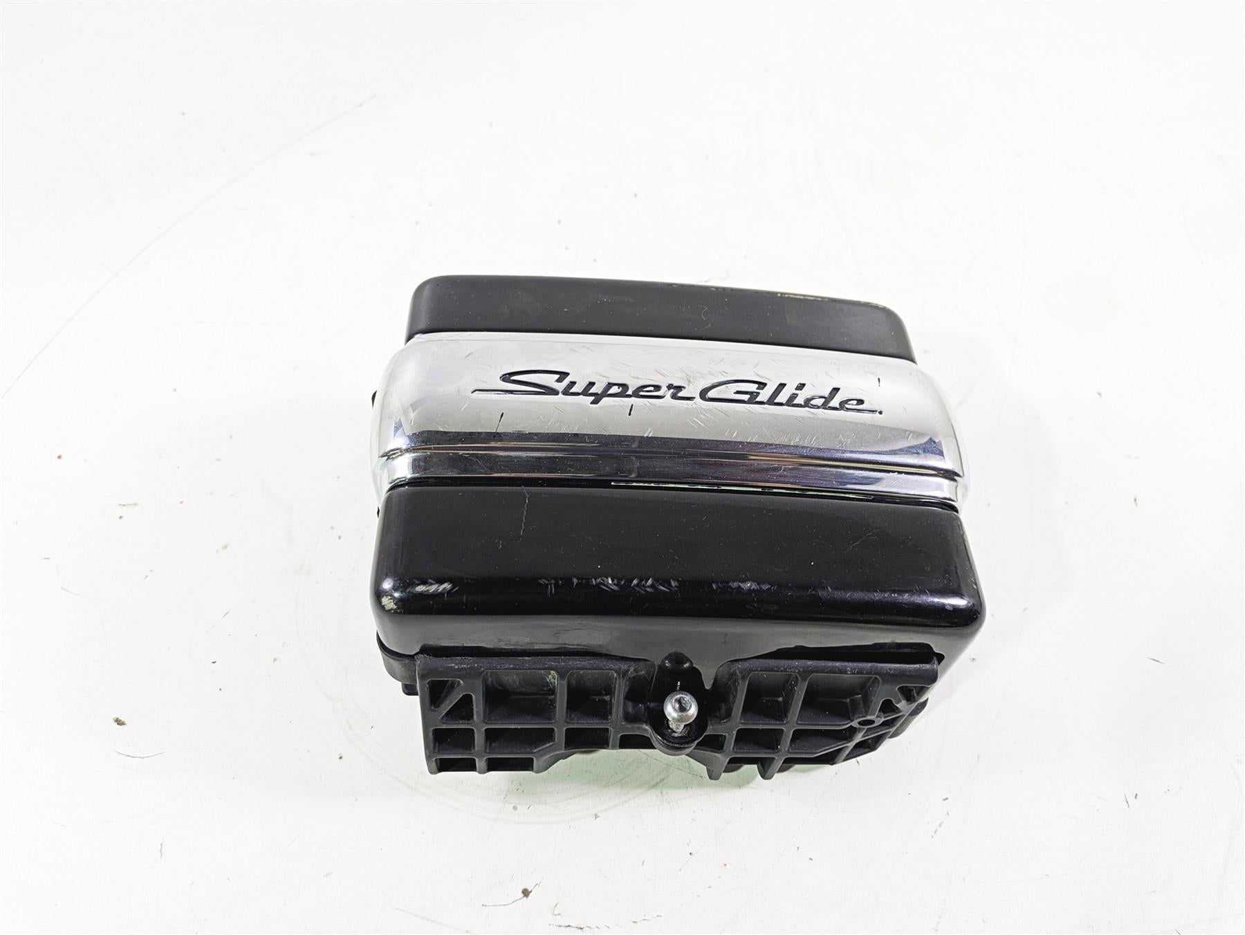 2011 Harley FXDC Dyna Super Glide Right Battery Tray & Cover 70379-06B {{ shop.shopifyCountryName }} - Mototech271