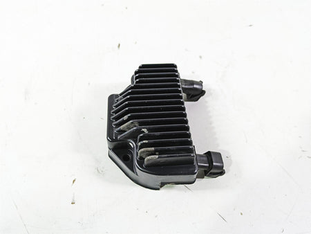2012 Harley FLD Dyna Switchback Rectifier Voltage Regulator 74631-08A {{ shop.shopifyCountryName }} - Mototech271
