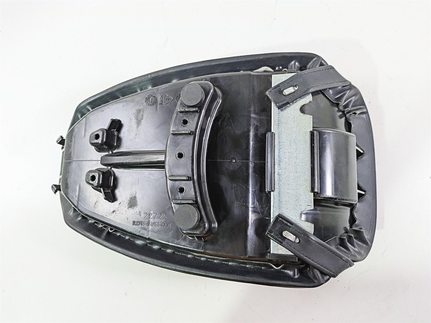 2009 Harley XR1200 Sportster Front Rider Driver Seat Saddle - Read 51382-08 {{ shop.shopifyCountryName }} - Mototech271