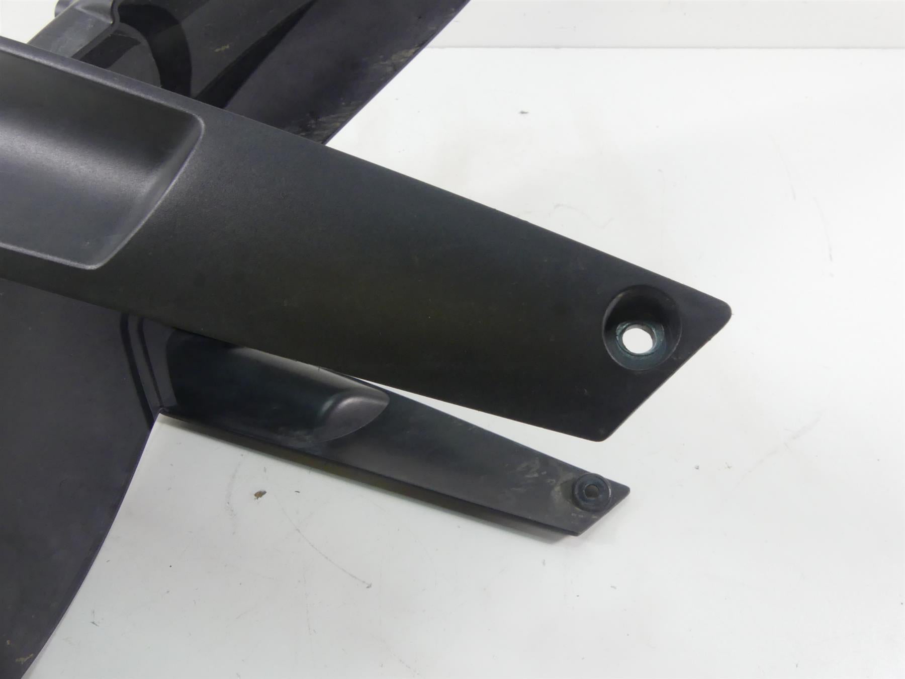 2014 BMW R1200GS K50 Front Lower Fender Mud Guard Tire Hugger 46618532313 {{ shop.shopifyCountryName }} - Mototech271