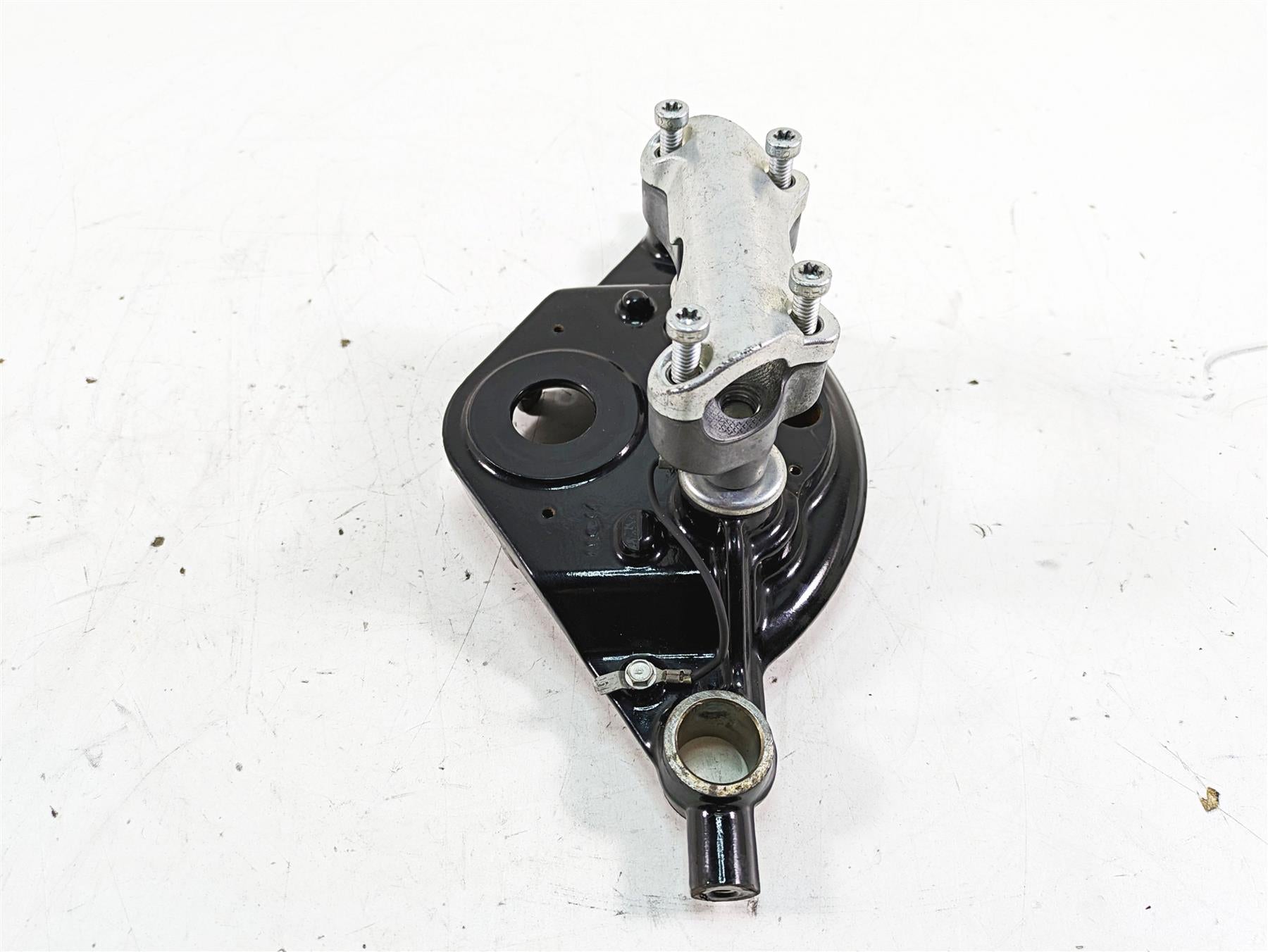2013 Harley Touring FLHX Street Glide Upper Triple Tree Riser Set 45435-10 {{ shop.shopifyCountryName }} - Mototech271