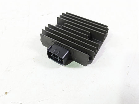 2004 Yamaha XVZ1300 Royal Star Rectifier Voltage Regulator 4XY-81960-00-00 SH678-11 {{ shop.shopifyCountryName }} - Mototech271