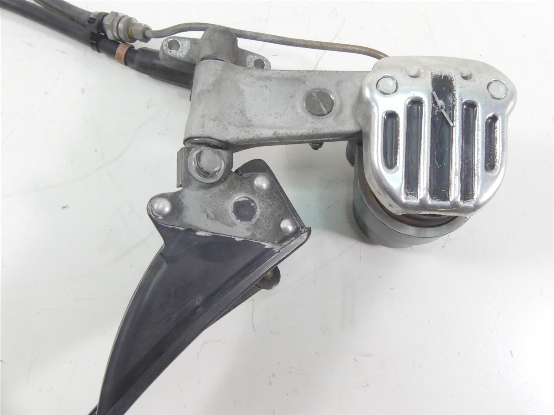 1977 Honda CB750 A Four Hondamatic Front Brake Caliper 45100-393-771 {{ shop.shopifyCountryName }} - Mototech271