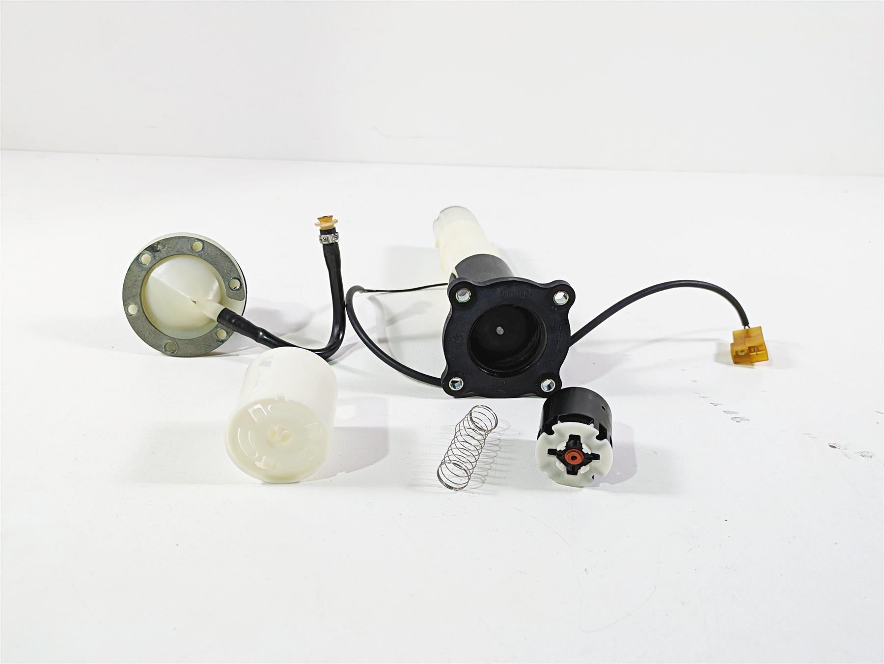 2009 Ducati Multistrada 1100 S Fuel Gas Petrol Level Sensor 16012441A {{ shop.shopifyCountryName }} - Mototech271