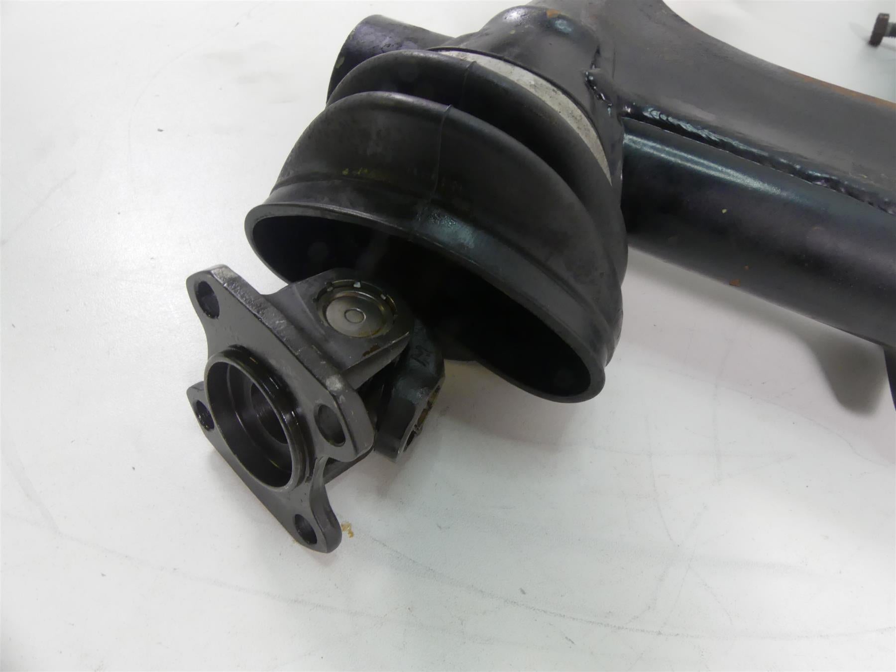 1978 BMW R100 S (2474) Rear Diff Differential 33/11 Drive Shaft Swingarm 33111241098 {{ shop.shopifyCountryName }} - Mototech271