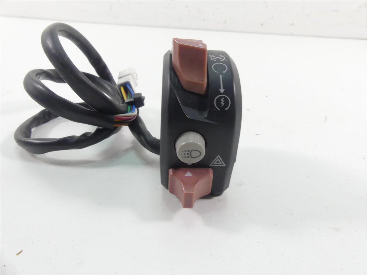 2017 Ducati 939 S Supersport Right Hand Start Stop Control Switch 65010241C {{ shop.shopifyCountryName }} - Mototech271