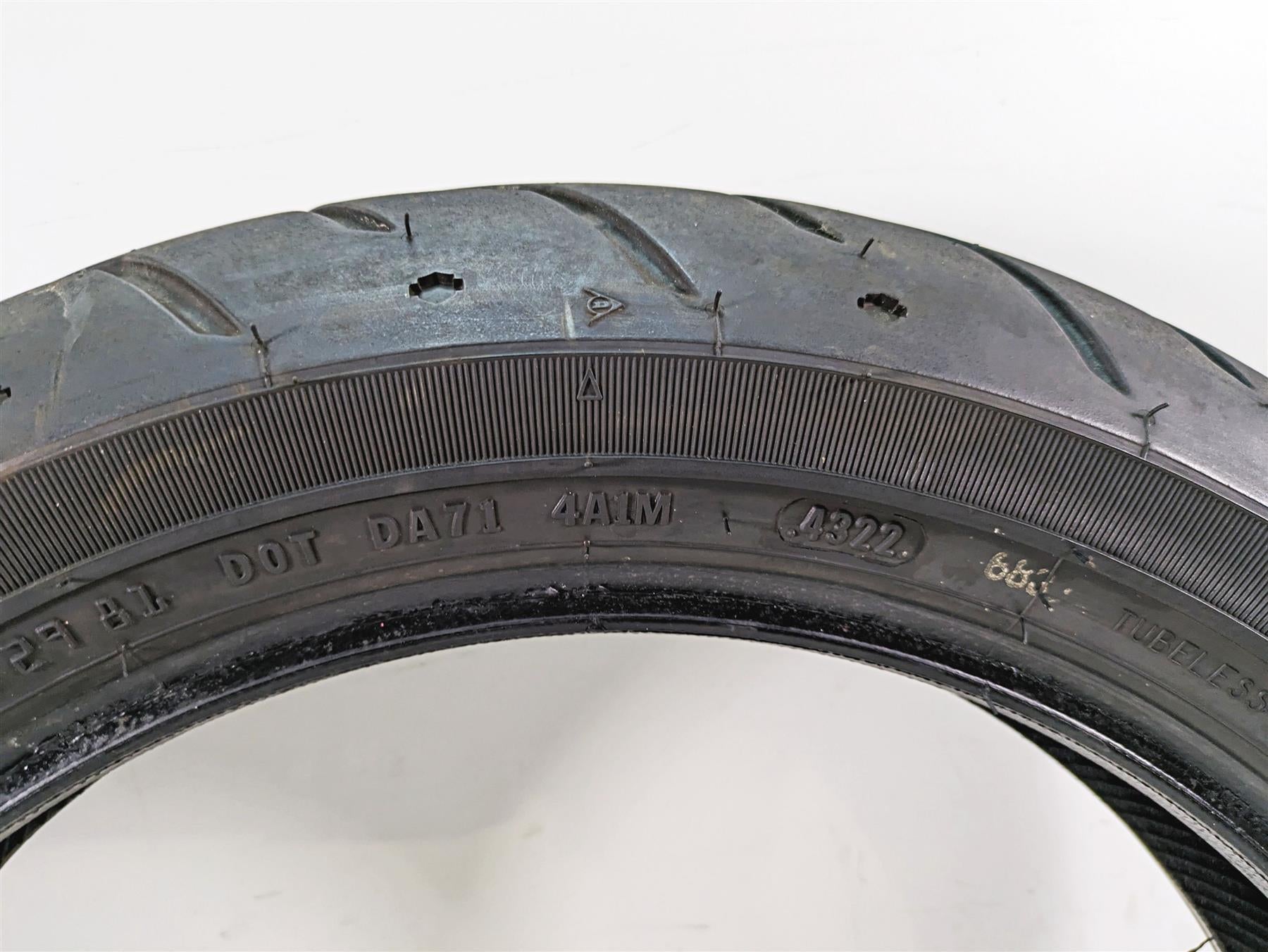 Used Harley Davidson Front Tire Dunlop D480F 130/80B17 43115-09A {{ shop.shopifyCountryName }} - Mototech271