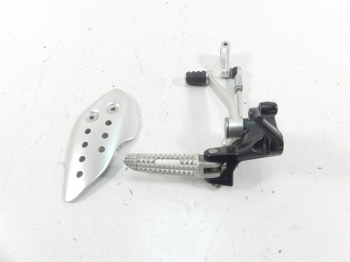 2017 Triumph Thruxton 1200 R Left Front Footpeg Shifter Set T2088079 T2081562 | Mototech271