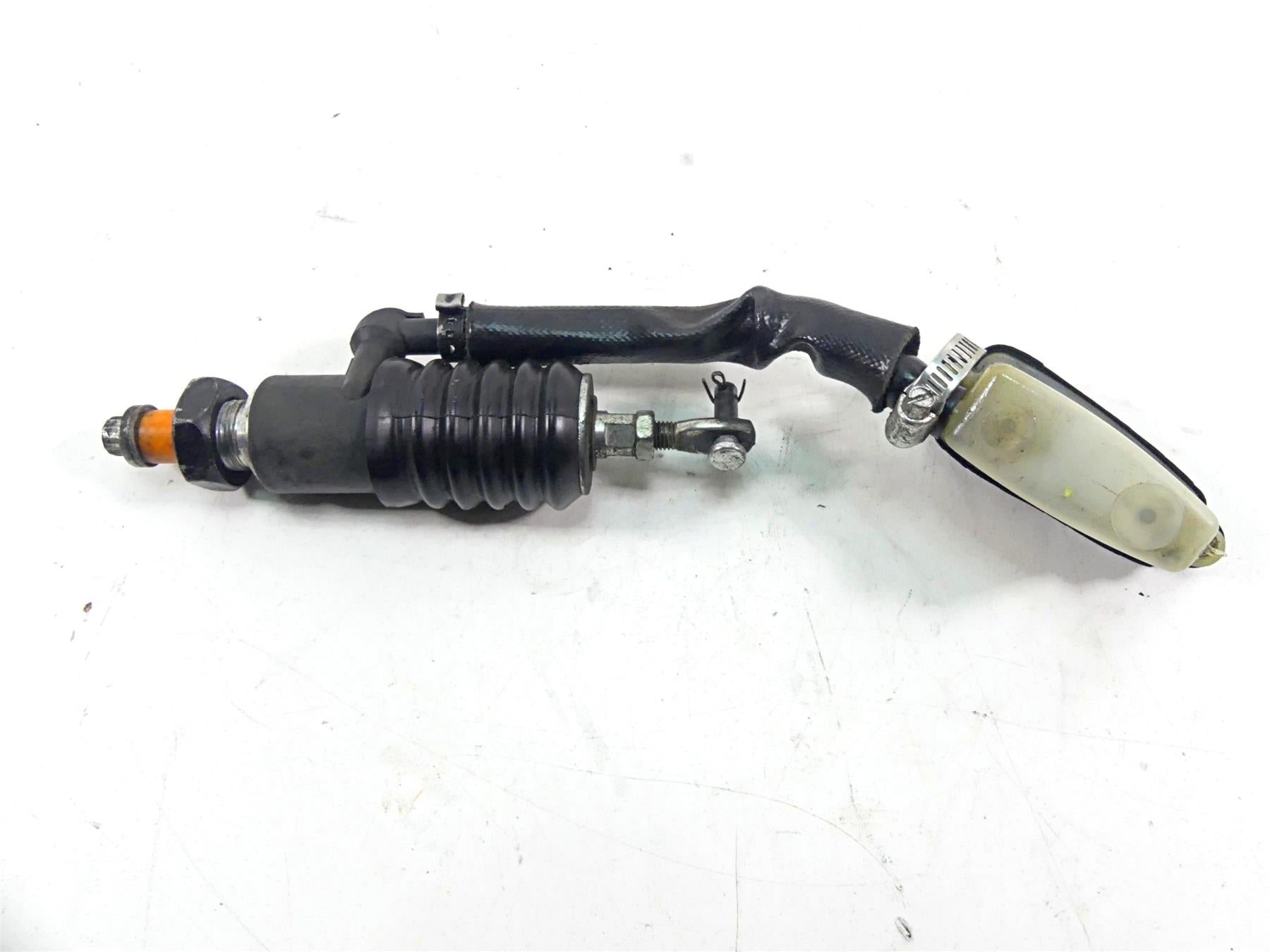 2005 Harley VRSCSE CVO V-Rod Rear Brake Master Cylinder -Tested 42585-01A {{ shop.shopifyCountryName }} - Mototech271