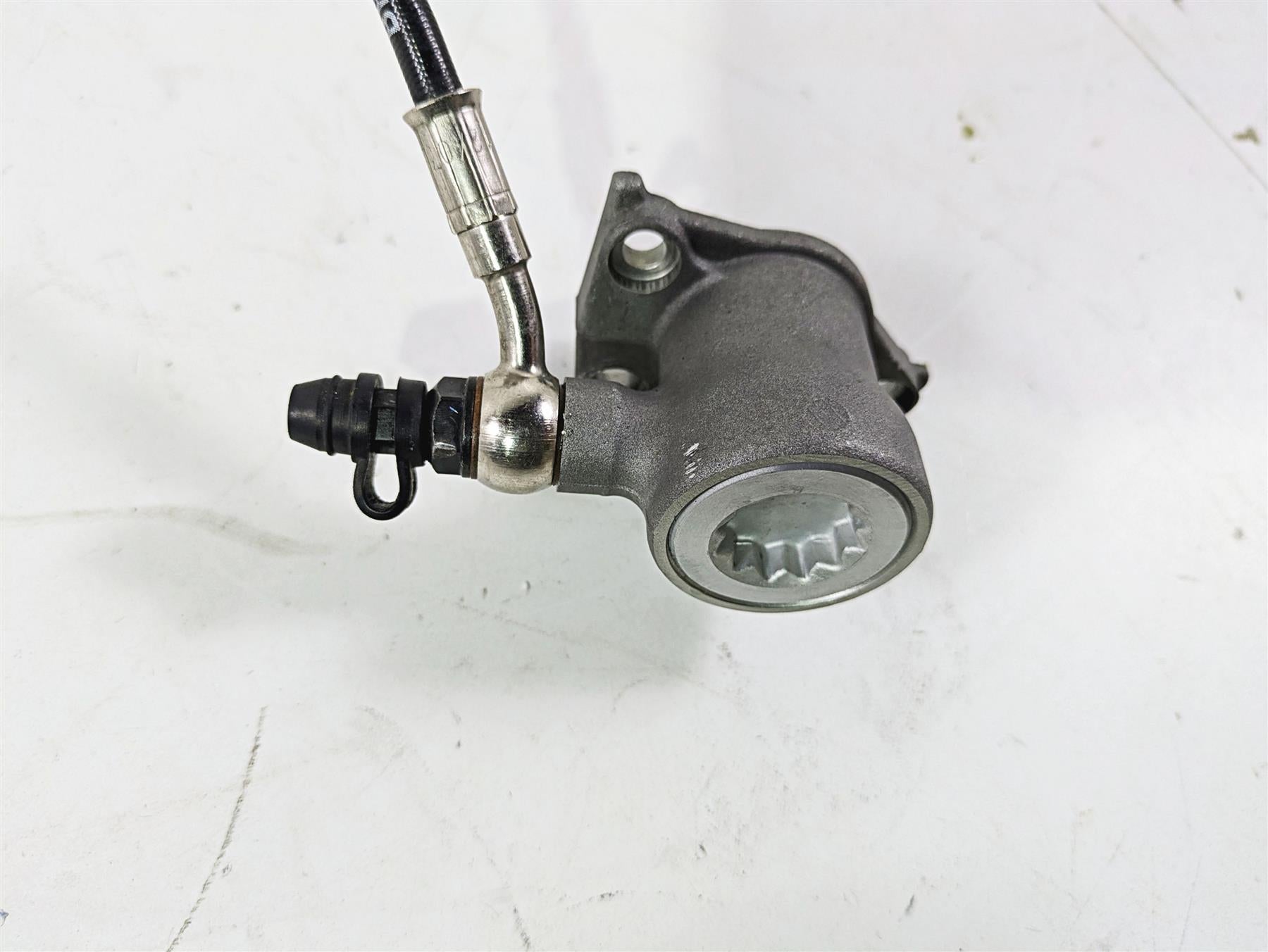 2008 Ducati SBK 1098 S Clutch Slave Cylinder + Line 19540031A {{ shop.shopifyCountryName }} - Mototech271