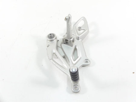 2017 BMW RnineT Racer K32 Right Front Footpeg Foot Peg & Brake Pedal 46718558798 {{ shop.shopifyCountryName }} - Mototech271