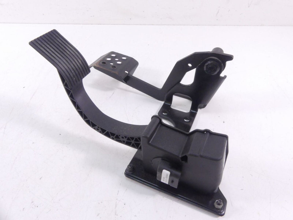 2018 Polaris RZR1000 EPS XP HL Brake & Accelerate Foot Pedal Set 401635 {{ shop.shopifyCountryName }} - Mototech271