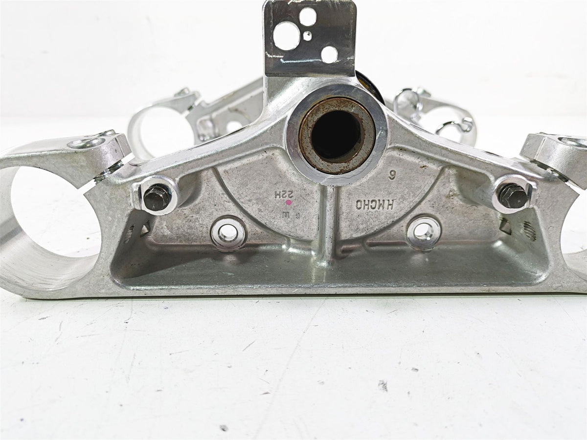 2002 Honda VTX1800 Retro Upper & Lower Triple Tree Set 53230-MCV-000 {{ shop.shopifyCountryName }} - Mototech271