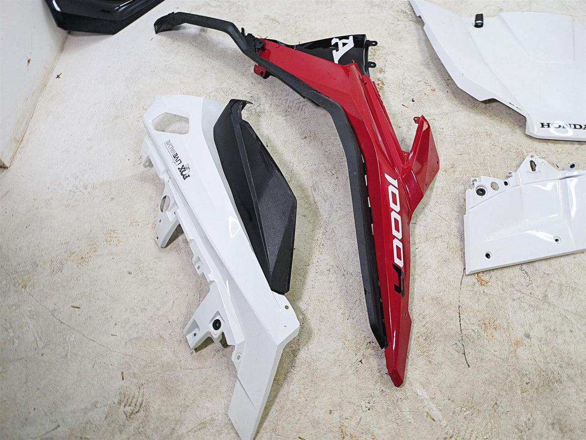 2023 Honda Talon SXS1000 S2R Colored Outer Cover Hood Set 61305-HL6 {{ shop.shopifyCountryName }} - Mototech271