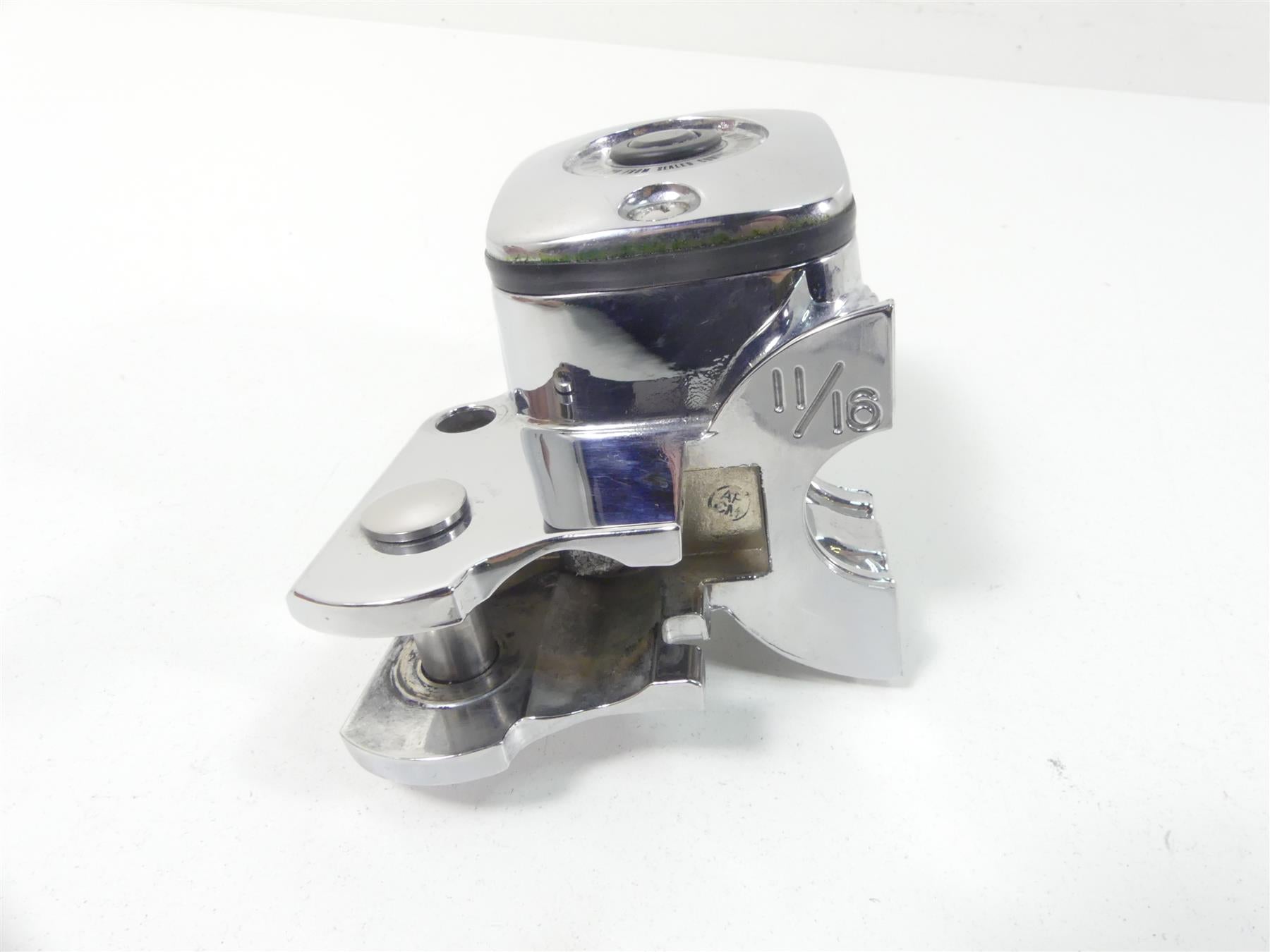 2007 Harley FLHTCU SE CVO Electra Glide Chrome Clutch Master Cylinder 46113-02 {{ shop.shopifyCountryName }} - Mototech271