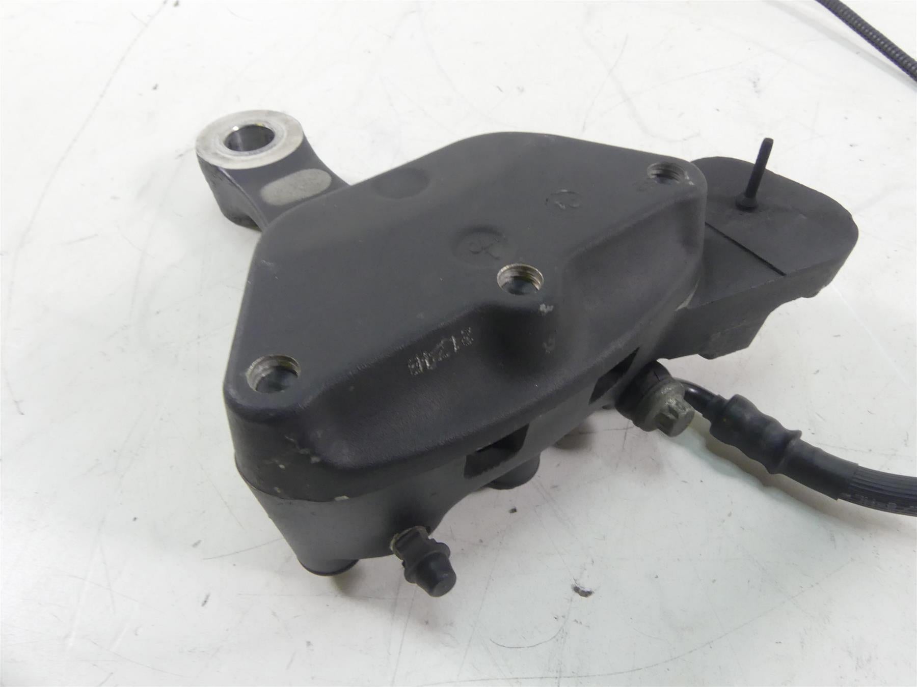 2005 Harley Softail FLSTSC Heritage Springer Rear Brake Caliper 44016-00D {{ shop.shopifyCountryName }} - Mototech271