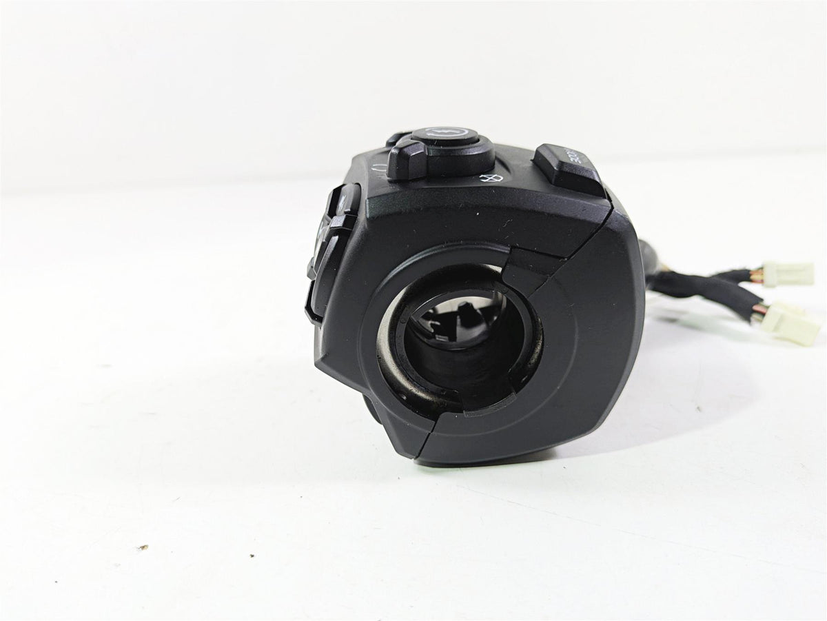 2024 Harley Sportster RH975 S Right Hand Control Switch 71500523A {{ shop.shopifyCountryName }} - Mototech271