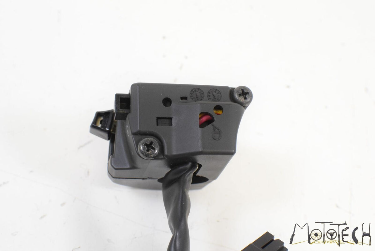 2015 Kawasaki ZX10R ZX10 R Ninja Right Hand Control Switch Kill Start 46091-0114 {{ shop.shopifyCountryName }} - Mototech271