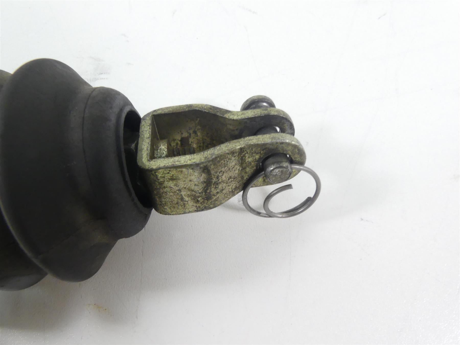 2006 Harley Sportster XL1200 Custom Rear Brake Master Cylinder 42521-04 {{ shop.shopifyCountryName }} - Mototech271