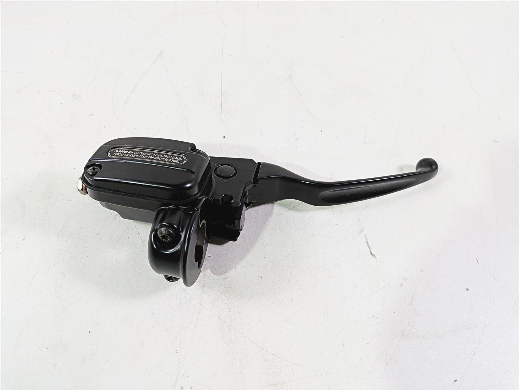 2010 Harley VRSCF Muscle Rod Front Brake Master Cylinder Black Lever 44551-08F {{ shop.shopifyCountryName }} - Mototech271