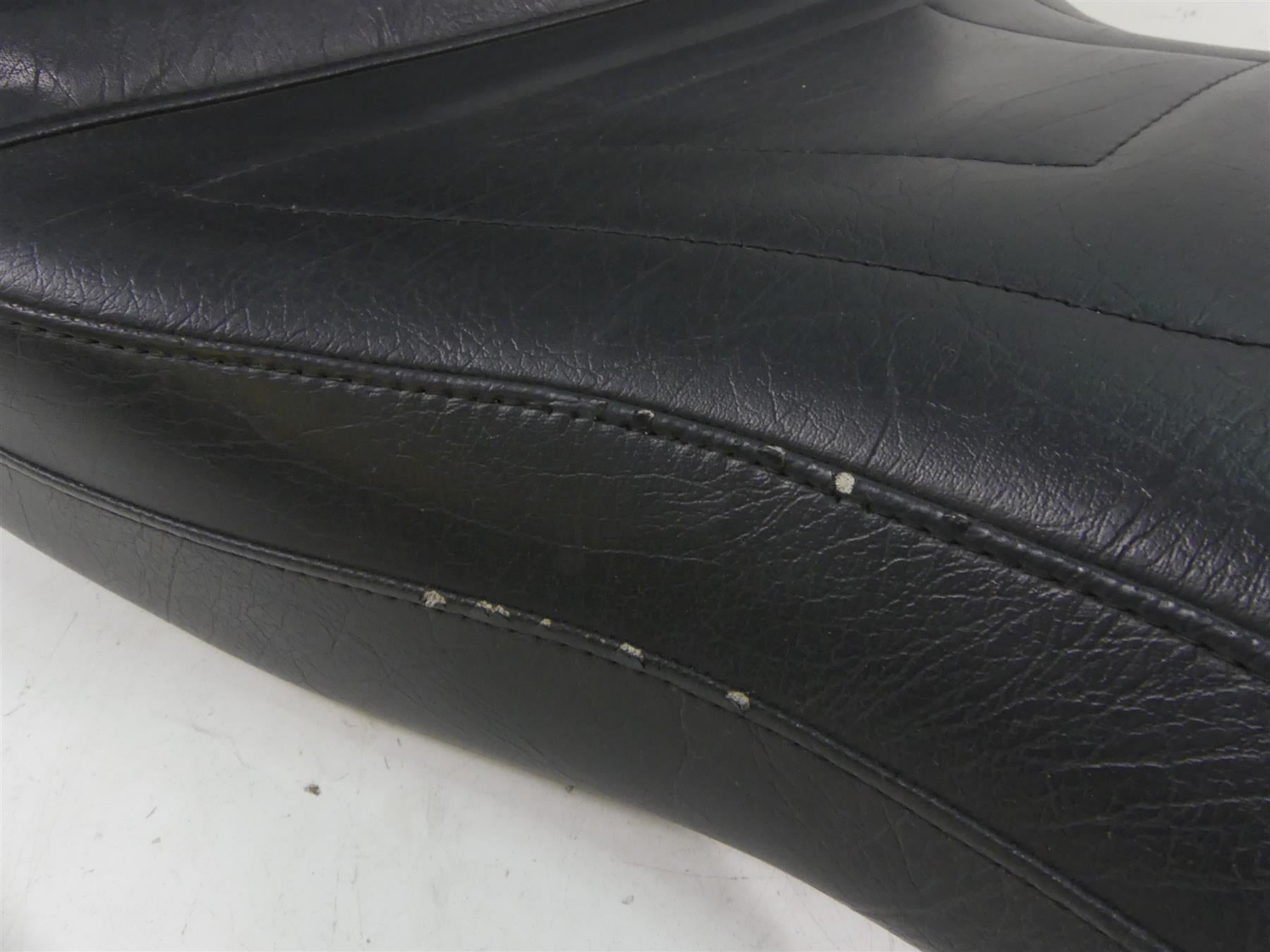 2008 Honda V-Twin VTX1800 N3 Ultimate Neo Lowrider Front Rear Seat Set {{ shop.shopifyCountryName }} - Mototech271
