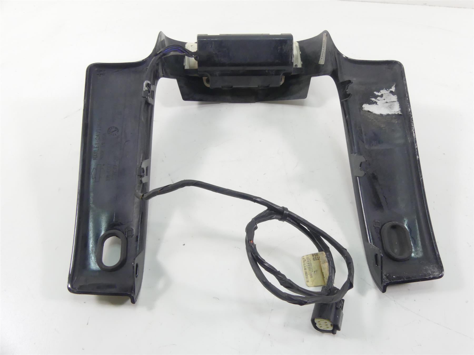 2014 Harley Touring FLHXS Street Glide Sp Taillight Rear Fascia Fairing 68245-03 {{ shop.shopifyCountryName }} - Mototech271