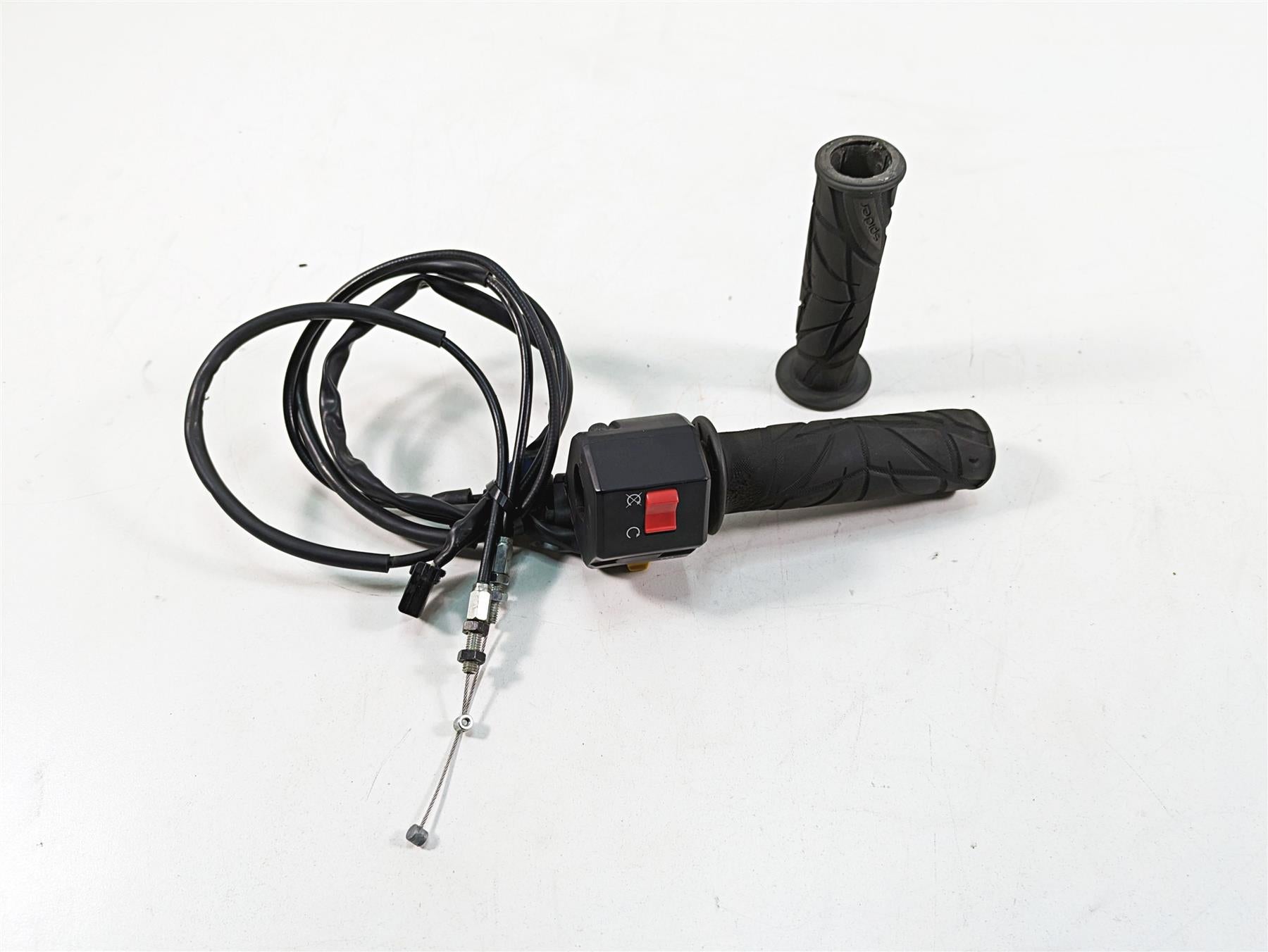 2008 Buell 1125 R Right Hand Start Stop Control Switch + Throttle N0158.TA {{ shop.shopifyCountryName }} - Mototech271