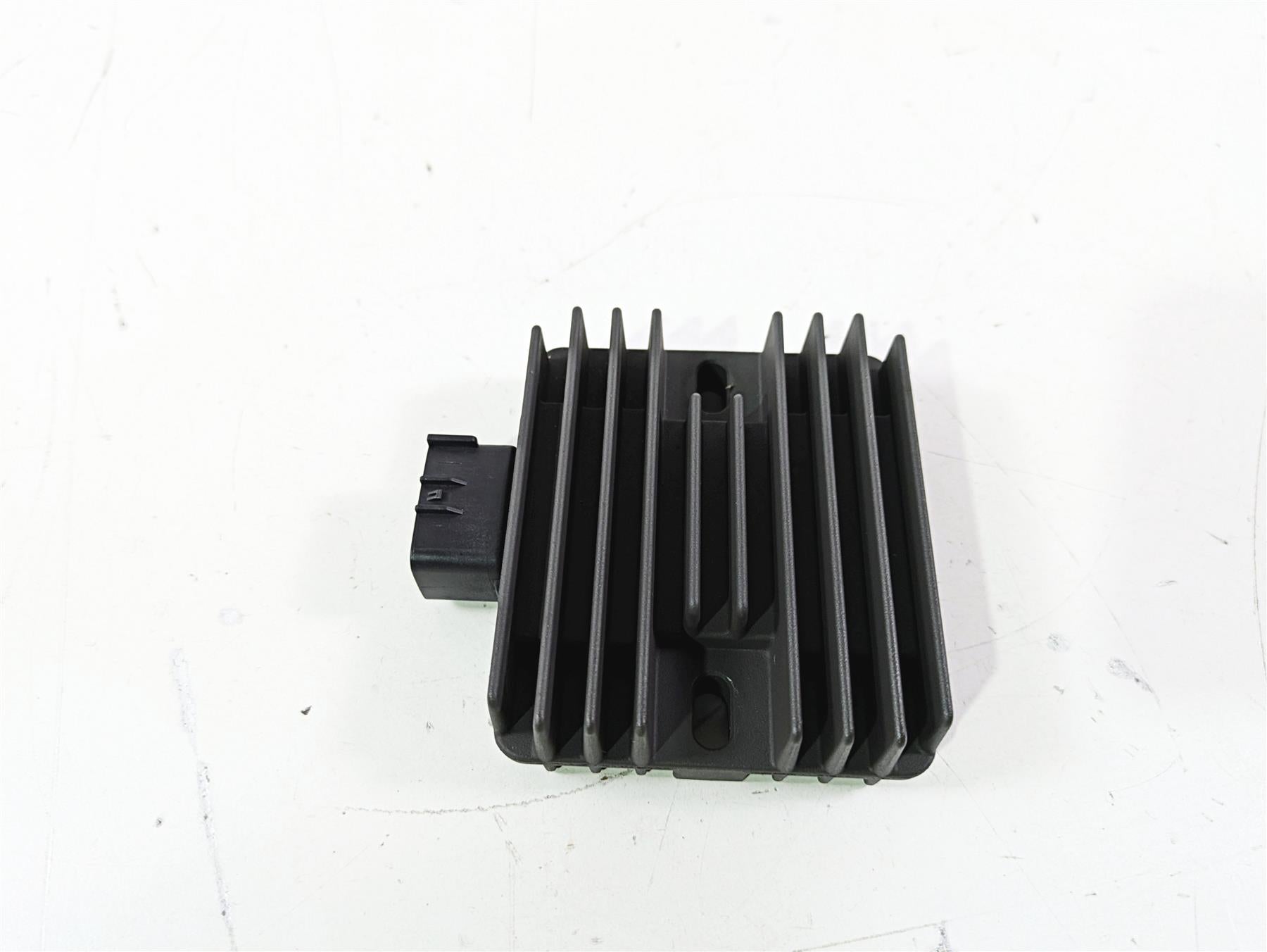 2022 MV Agusta F3 800 Rosso Rectifier Voltage Regulator 8000B3206 SH678KA {{ shop.shopifyCountryName }} - Mototech271