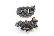 Load image into Gallery viewer, 2017 Indian Chieftain Dark Horse Front Brake Caliper Set 1912390 1912391 | Mototech271
