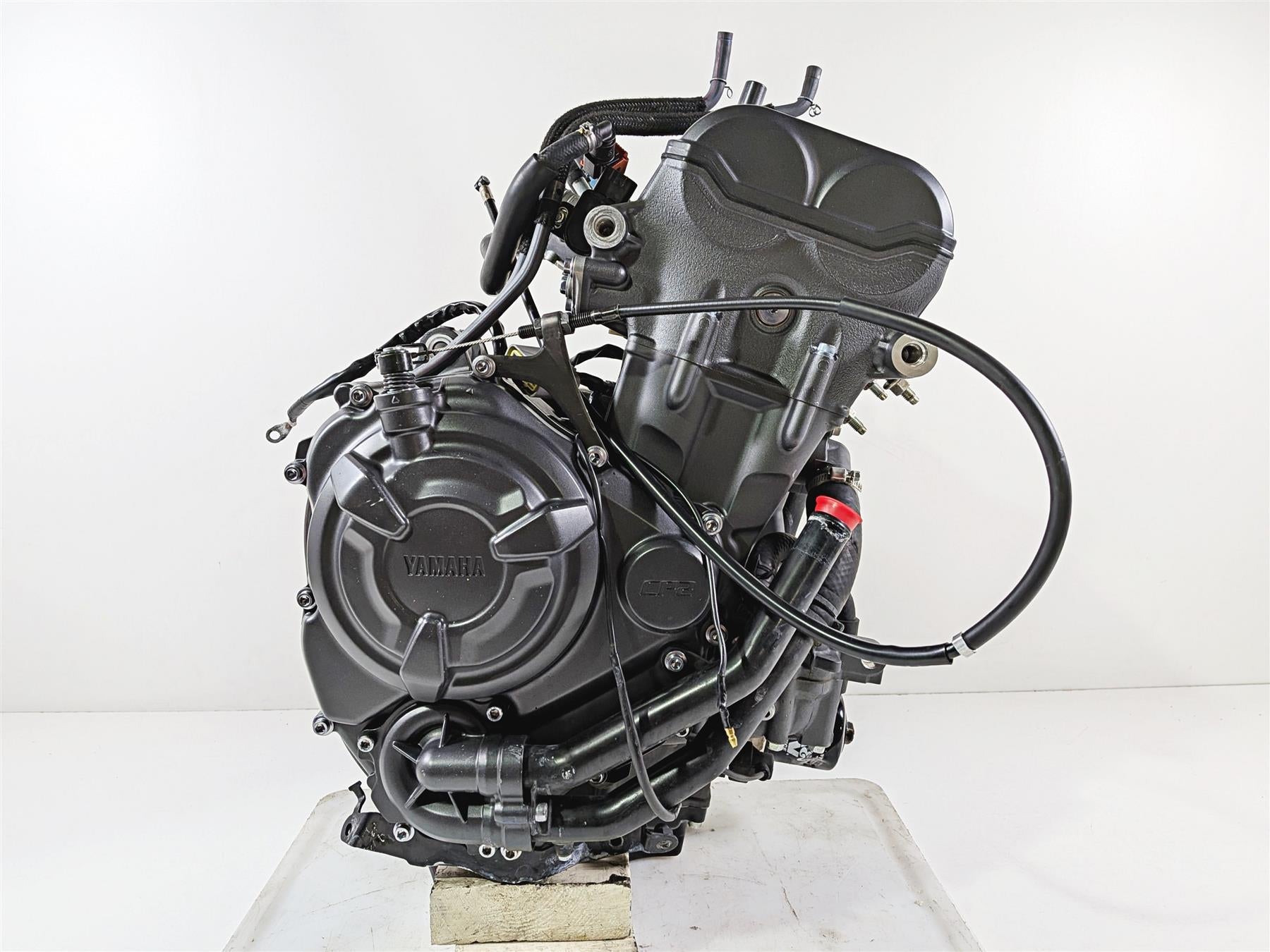2025 Yamaha YZF R7 Running M418E Engine Motor 2K - Video 1WS-15100-29-00 {{ shop.shopifyCountryName }} - Mototech271