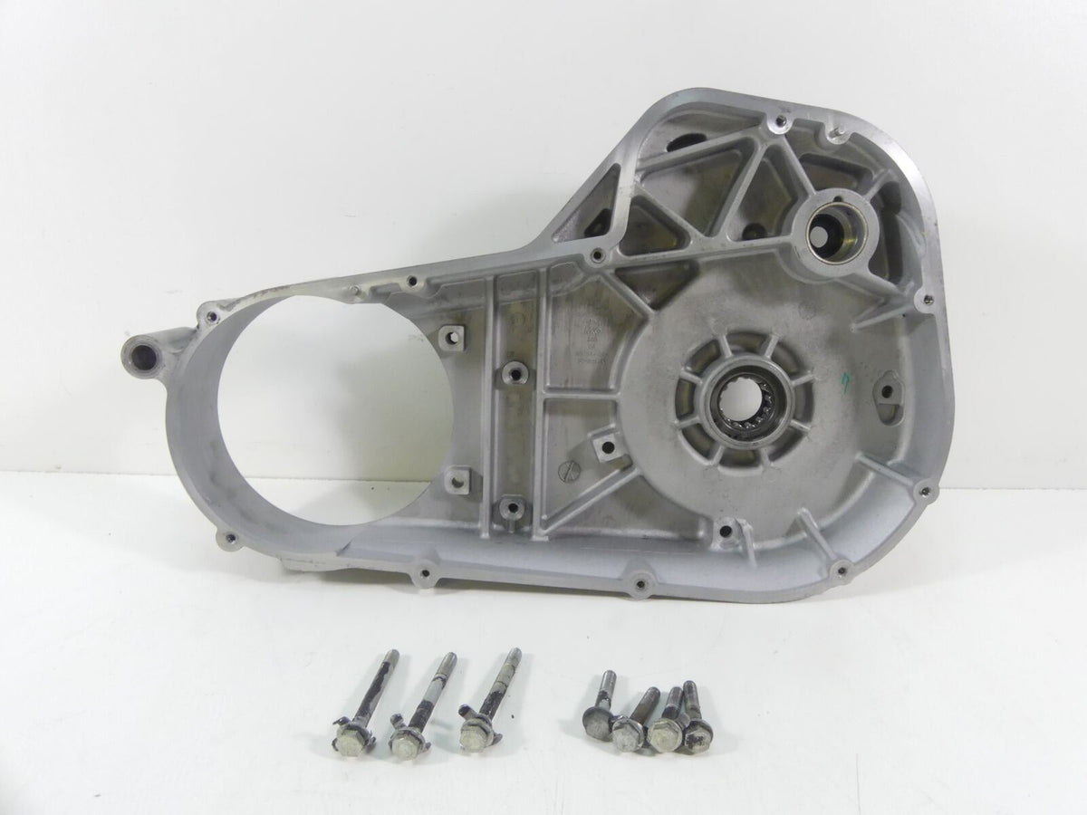 2006 Harley Touring FLHCU SE CVO Inner Primary Drive Clutch Cover 60677-01C {{ shop.shopifyCountryName }} - Mototech271