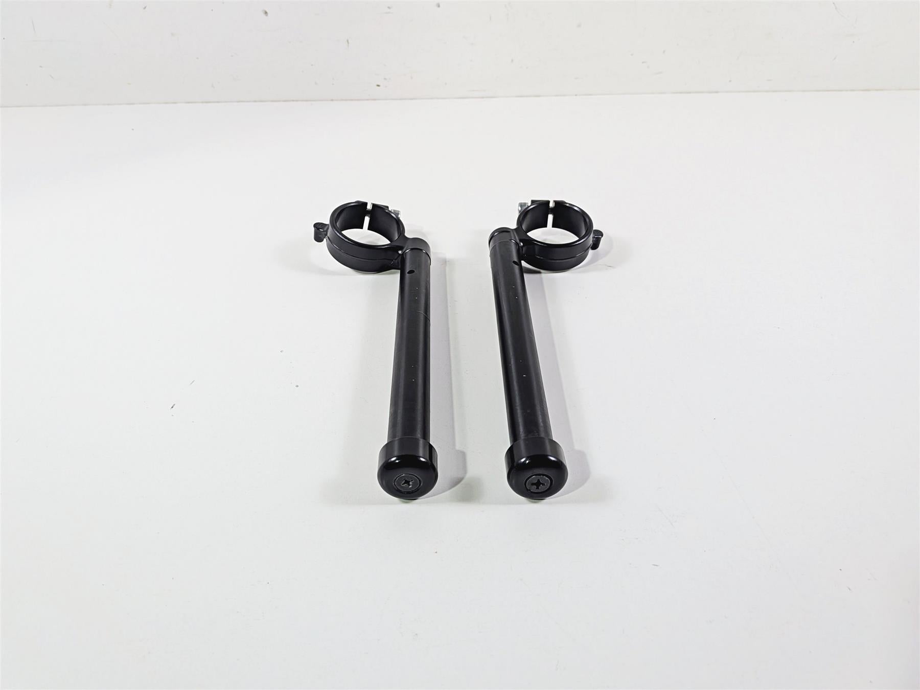 2024 Suzuki GSXR600 Straight Oem Clip On Handlebar Set 56111-14J00 56151-14J00 {{ shop.shopifyCountryName }} - Mototech271