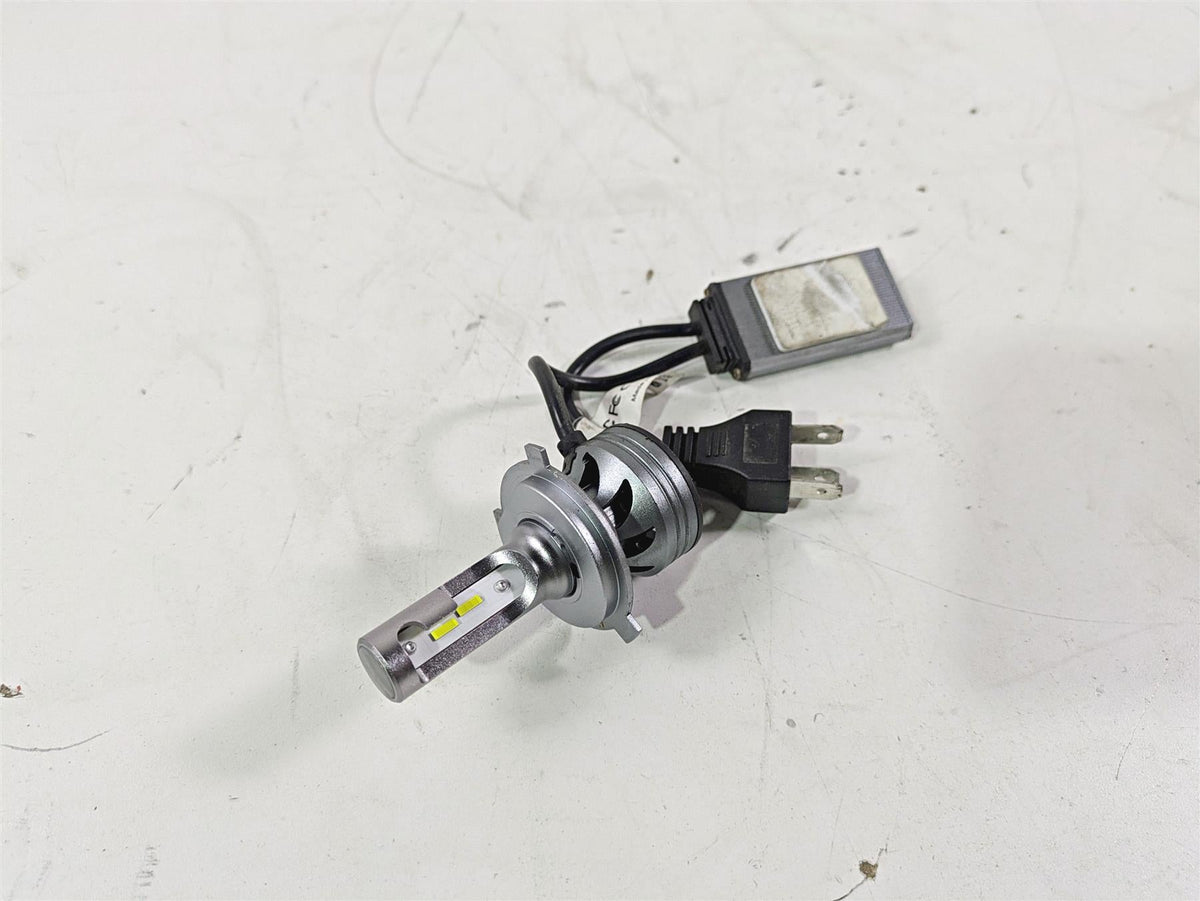 2008 Yamaha XVS1300 V-Star Tourer Fahren H4 Led Headlight Bulb FAH4F6A0807 {{ shop.shopifyCountryName }} - Mototech271