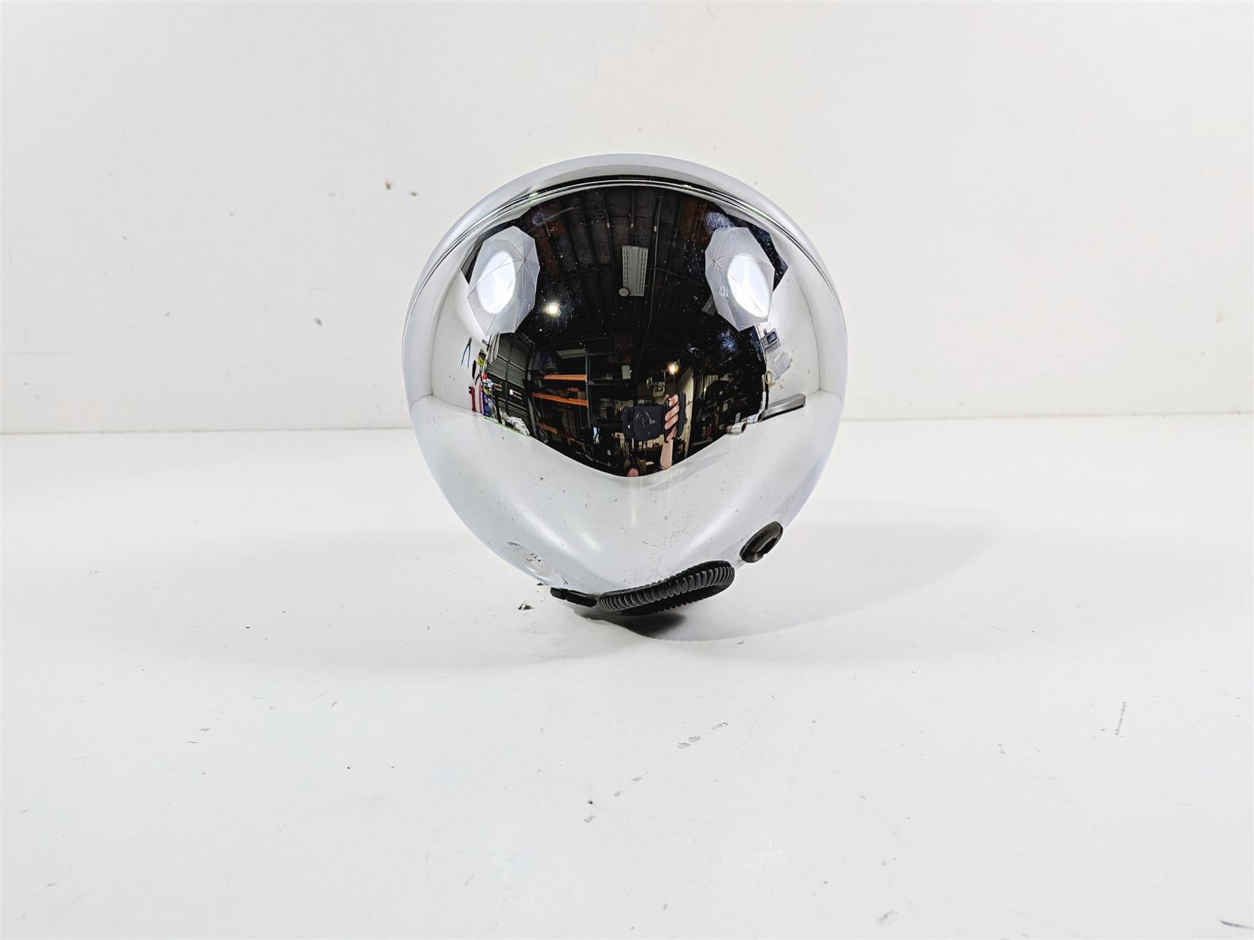 2004 Suzuki VL800 Intruder Volusia Headlight Head Light Lamp Lens 51810-10F00 {{ shop.shopifyCountryName }} - Mototech271