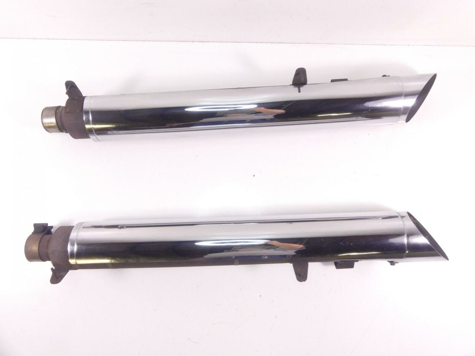 2010 Victory Vision Tour Mid Pipe Chrome Cover Heat Shield Set 1261795 1261794 {{ shop.shopifyCountryName }} - Mototech271