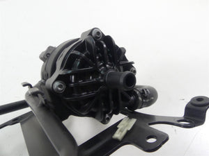2017 Harley Touring FLHTKL Electra Glide Water Pump Coolant & Lines Set 26600048