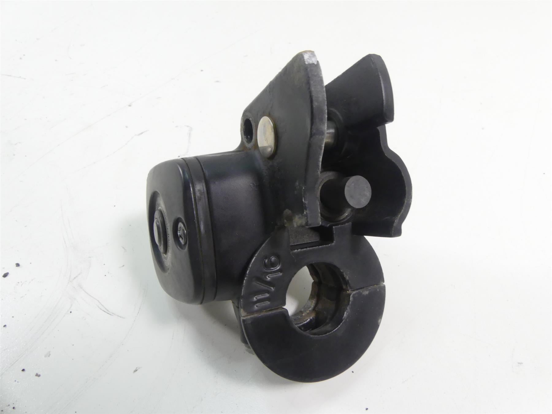 2002 Harley XL1200 Sportster Front 11/16 Brake Master Cylinder {{ shop.shopifyCountryName }} - Mototech271