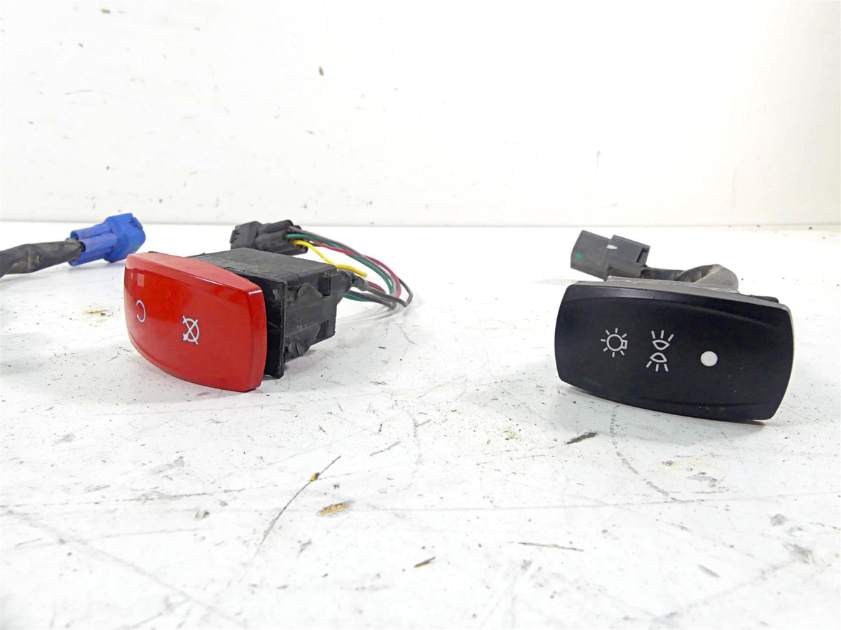 2021 CFMoto Zforce 950 Sport Light Horn Eco Sport Switch Set 5HY0-151700-10000 {{ shop.shopifyCountryName }} - Mototech271