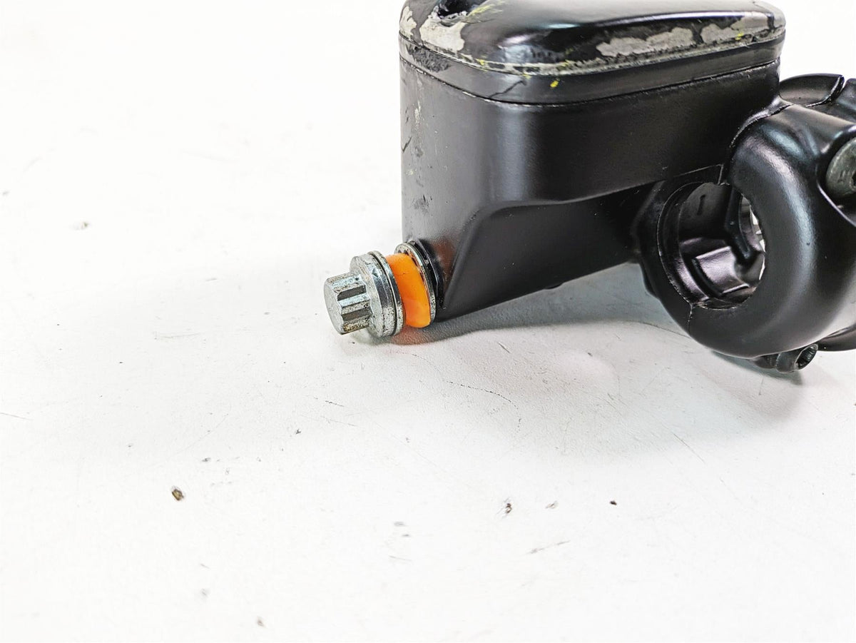 2013 Harley Softail FLSTC Heritage Classic Front Master Cylinder 9/16 45029-11D {{ shop.shopifyCountryName }} - Mototech271