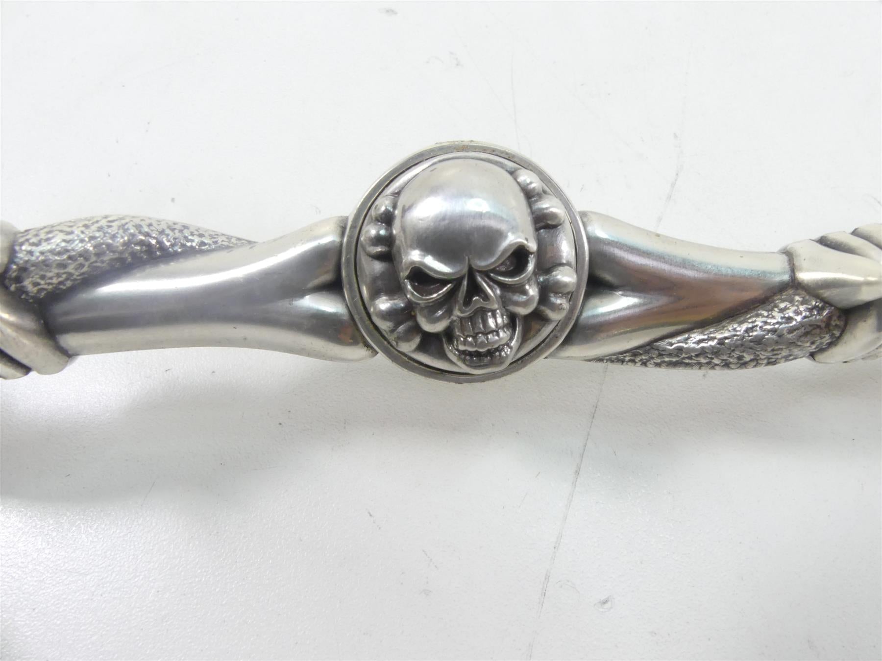 2010 Harley Touring FLHX Street Glide Kuryakyn Snake Skull Shift Rod Linkage {{ shop.shopifyCountryName }} - Mototech271