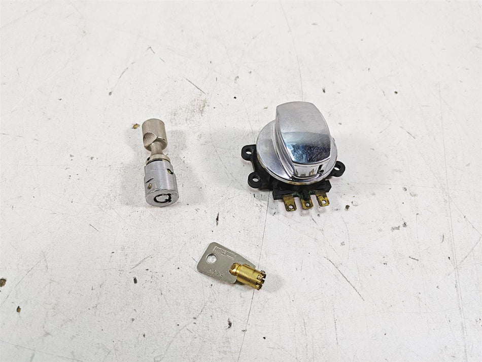 2006 Harley FLSTI Softail Heritage Ignition Switch Key Lock Set 71450-04 {{ shop.shopifyCountryName }} - Mototech271