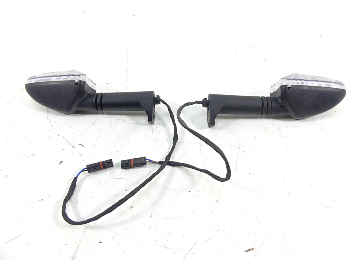2015 BMW R1200GS GSW K50 Front Blinker Turn Signal Set 63138534355 {{ shop.shopifyCountryName }} - Mototech271
