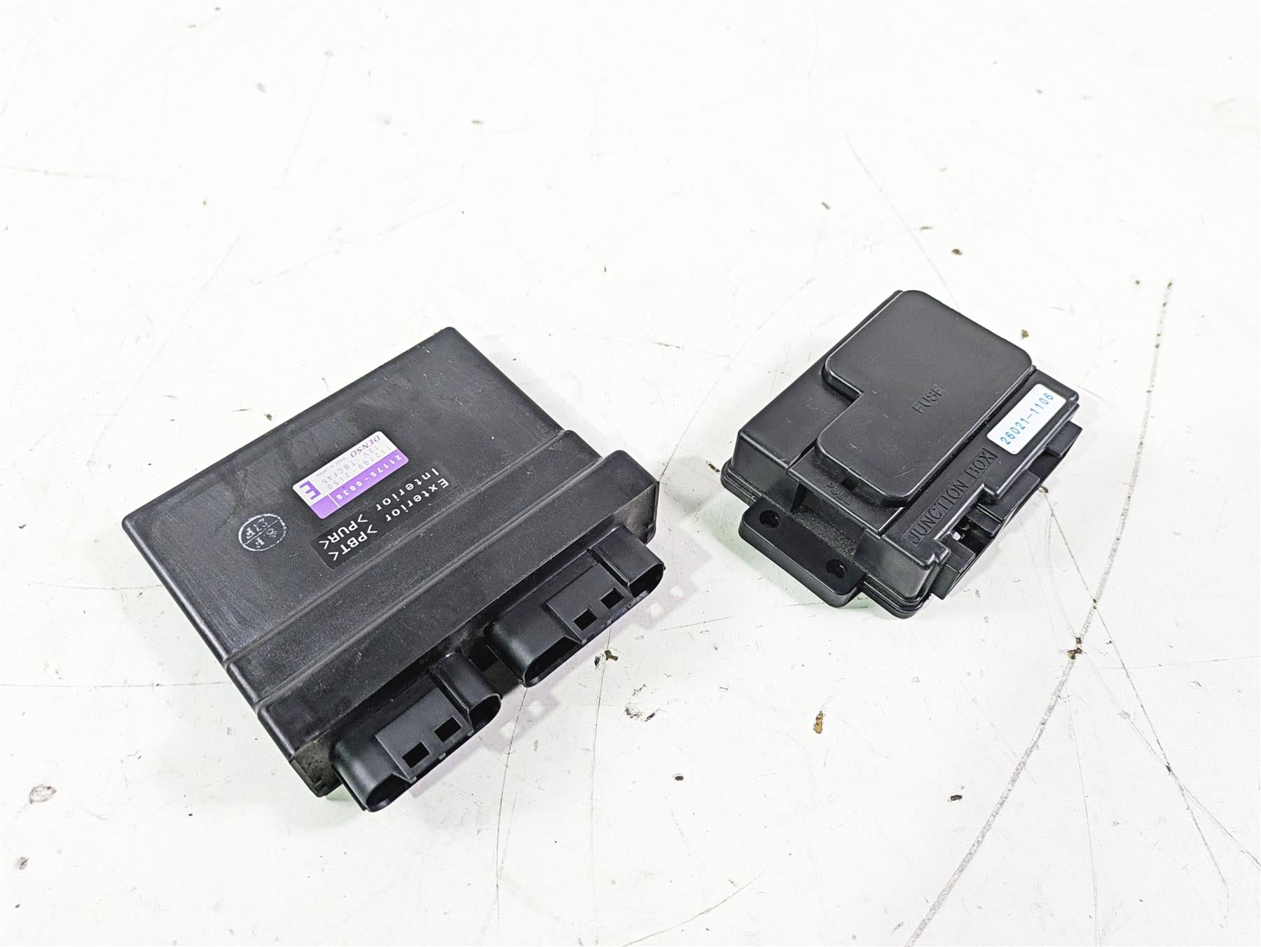 レジスタ 2005 Kawasaki ZX12R Ninja Cdi Ecu Ecm Control Module & Junction