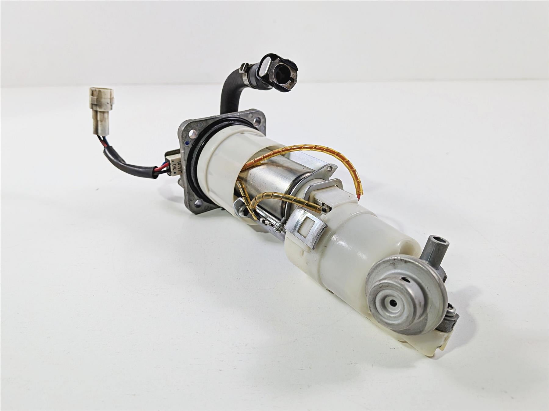 2016 KTM 1290 Super Adventure Keihin Fuel Gas Petrol Pump - Tested 60307088000 {{ shop.shopifyCountryName }} - Mototech271