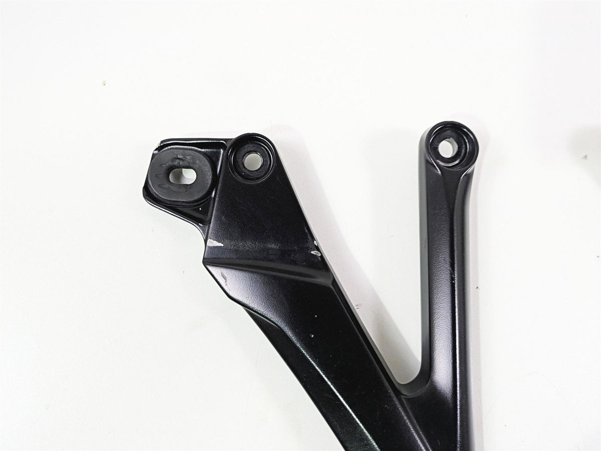 2023 Suzuki GSX1300 RR Hayabusa Rear Passenger Footpeg Set - Read 3600-10L00 {{ shop.shopifyCountryName }} - Mototech271