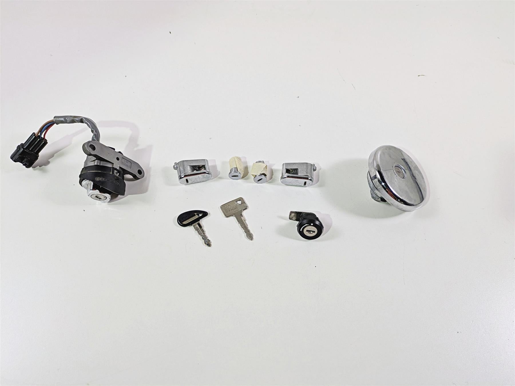 2008 Kawasaki VN1600 Vulcan Nomad Ignition Switch Key Lock Set 27045-5285