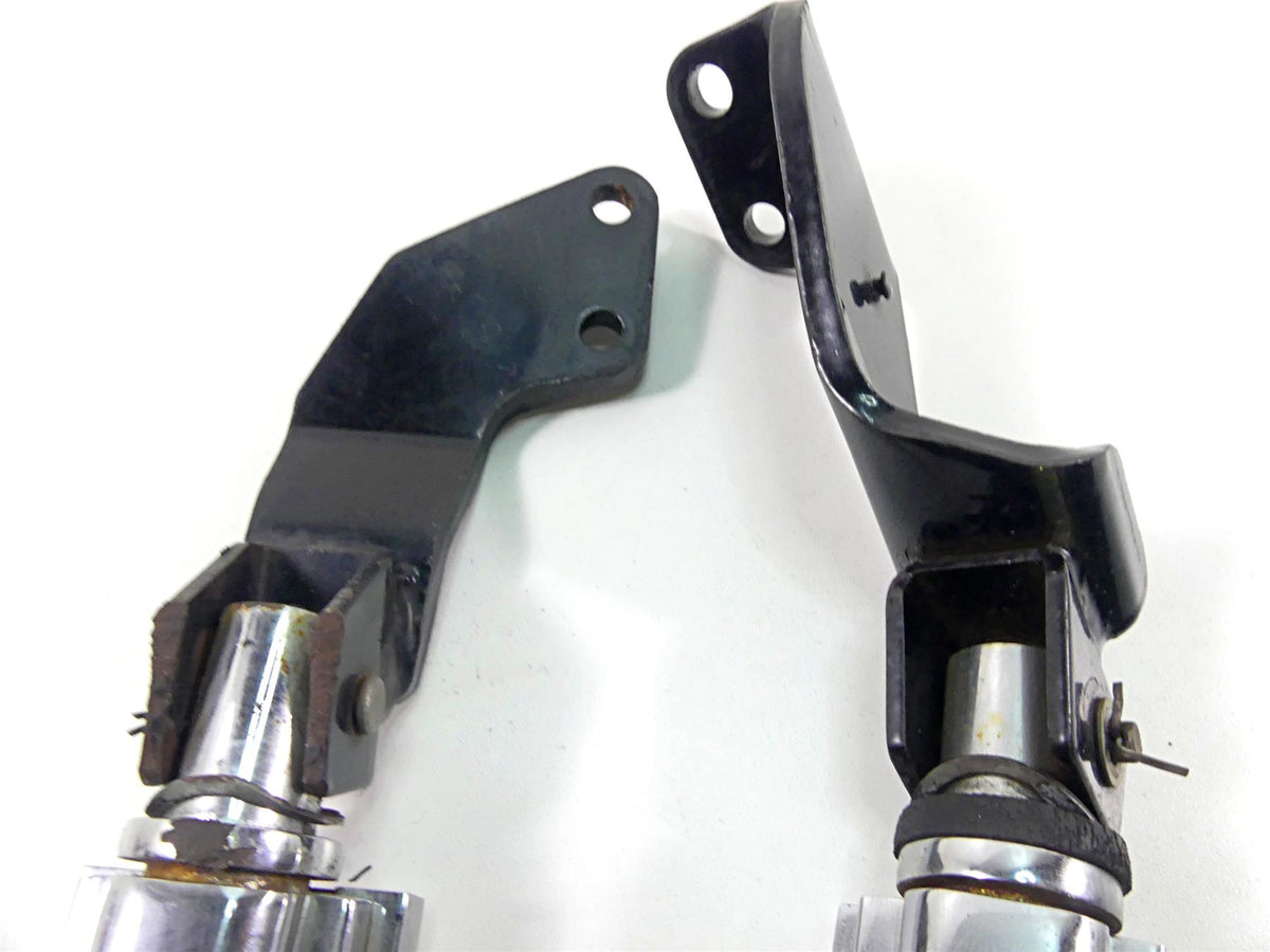 2002 Honda VTX1800 R Rear Passenger Footpeg Set 50680-MCV-000 50685-MCV-000 {{ shop.shopifyCountryName }} - Mototech271