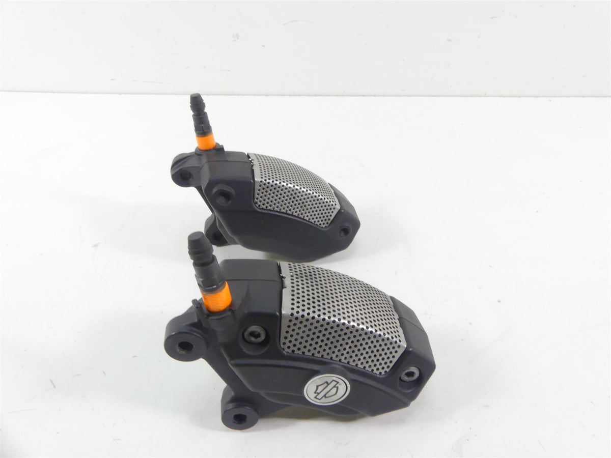 2012 Harley Touring FLHX Street Glide Front Brake Caliper Set 43027-08 44023-08 {{ shop.shopifyCountryName }} - Mototech271