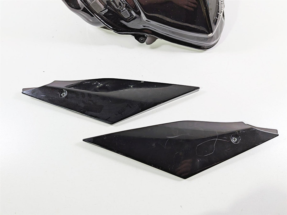 2024 Yamaha YZF R1 RN65 Fuel Gas Petrol Tank + Side Covers 2CR-YK241-10 {{ shop.shopifyCountryName }} - Mototech271